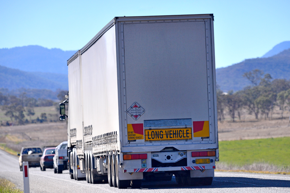 Road Train Notice:  Example of a long vehicle sign